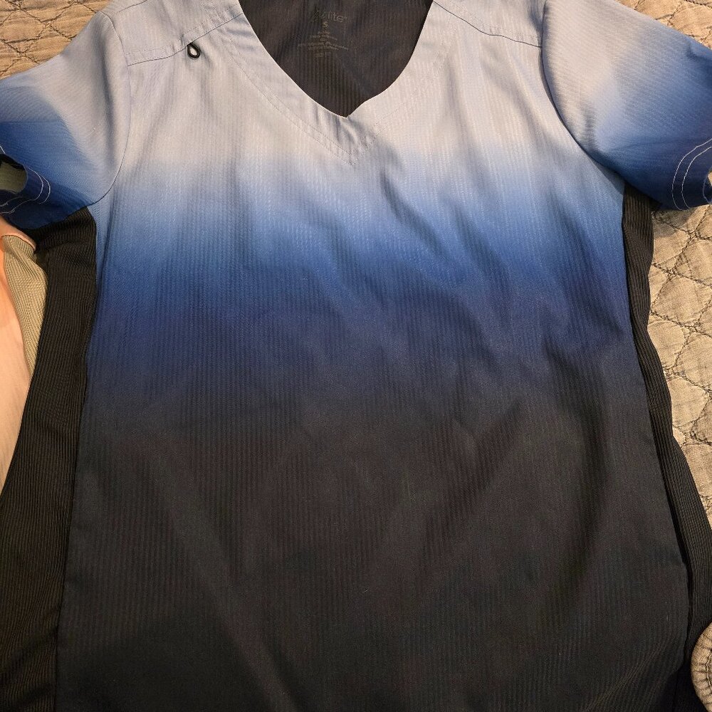 Koi lite blue ombre top